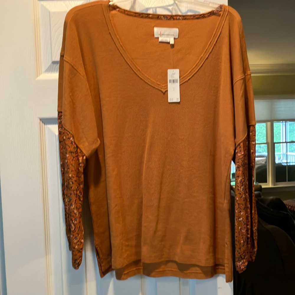 Beautiful caramel colored top